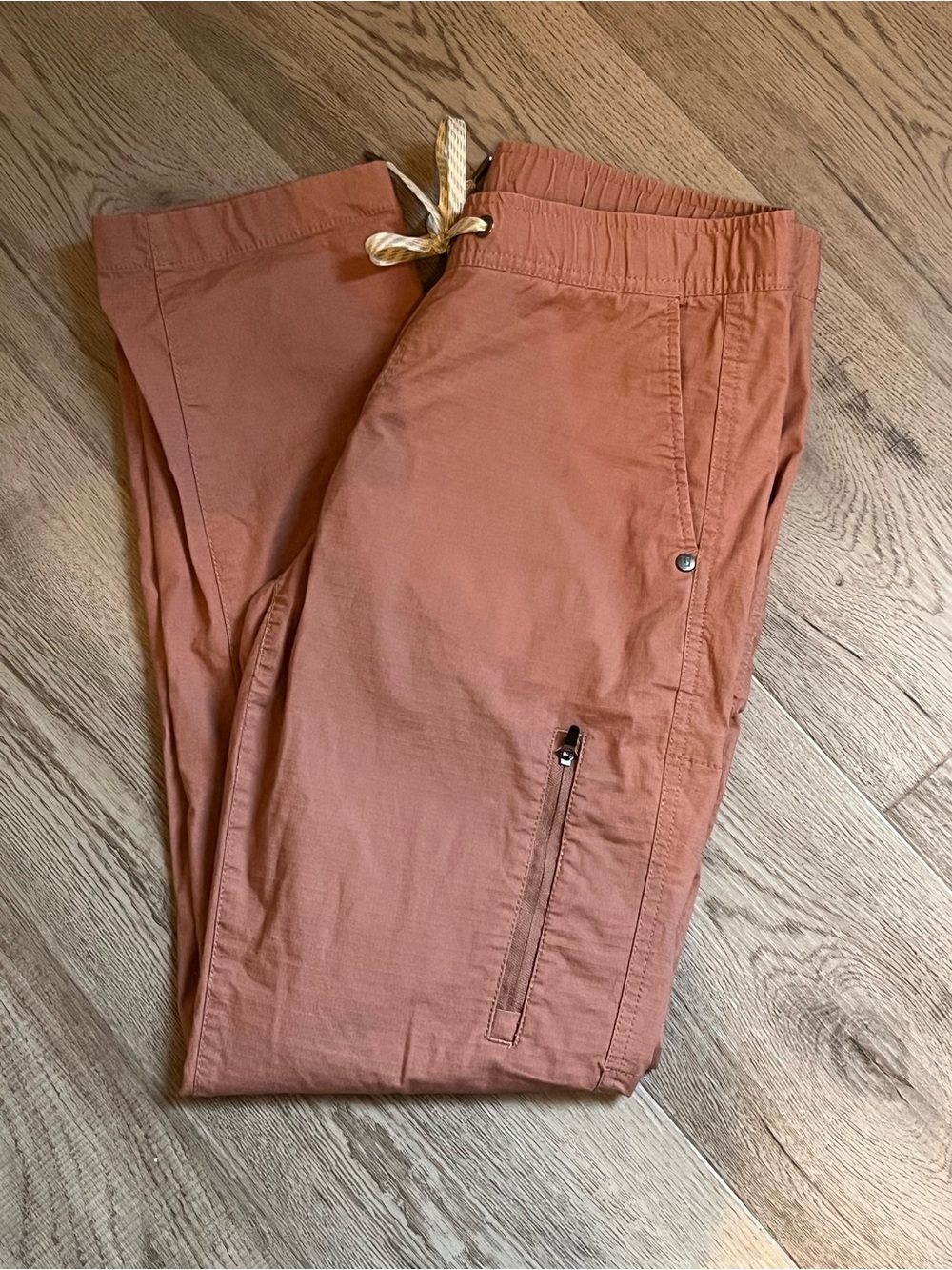 Vuori Ripstop Pant women’s. Small.
